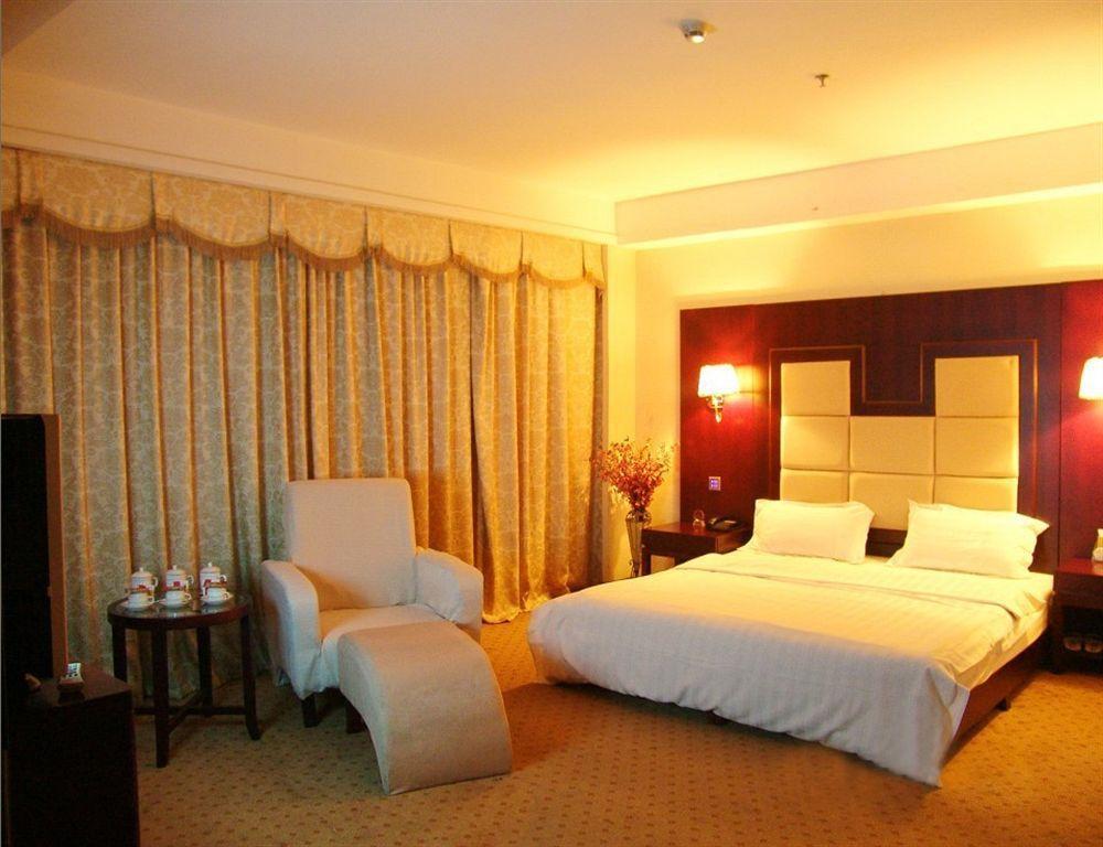 Guangzhou Jiahe Hotel Exterior photo