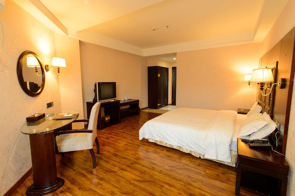Guangzhou Jiahe Hotel Exterior photo